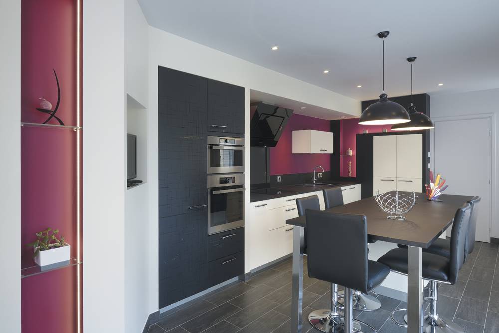 cuisine moderne violette